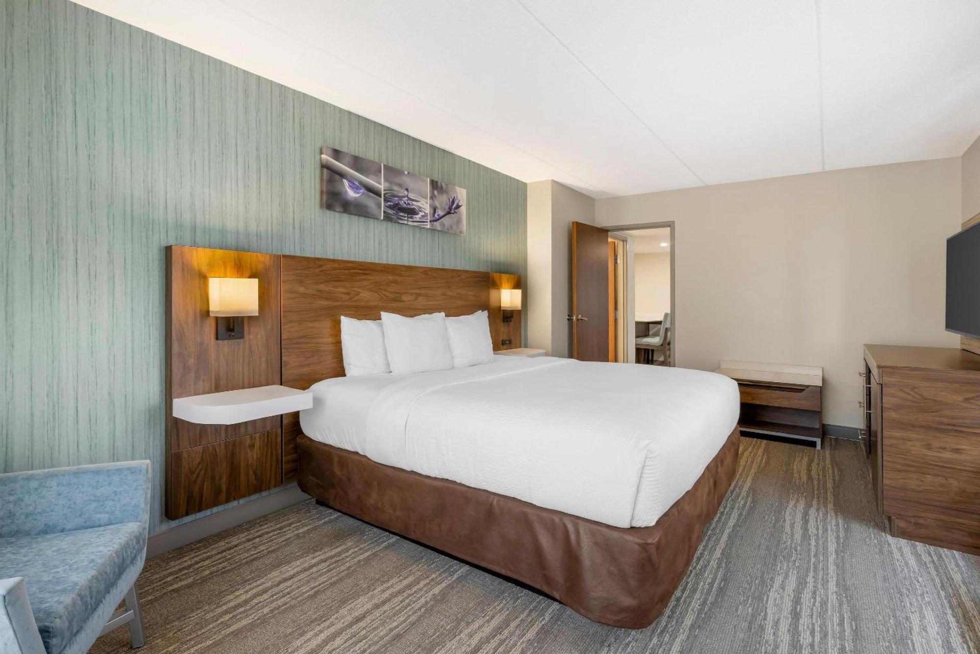 Inn Sleep - Chicago 2*